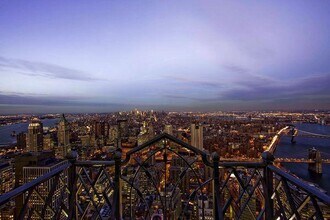 70 Pine St in New York, NY - Building Photo - Building Photo