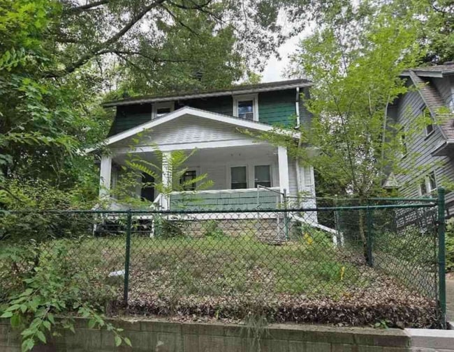 property at 1148 La Croix Ave