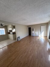1845 S Barrington Ave, Unit 3 in Los Angeles, CA - Building Photo - Building Photo