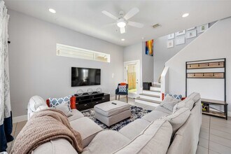 1854 Dan St in Houston, TX - Building Photo - Building Photo