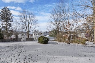 404 N Bentley Ave in Niles, OH - Building Photo - Building Photo