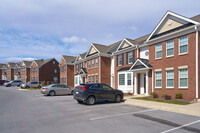 Meadow Branch Luxury Apartments in Winchester, VA - Building Photo - Building Photo