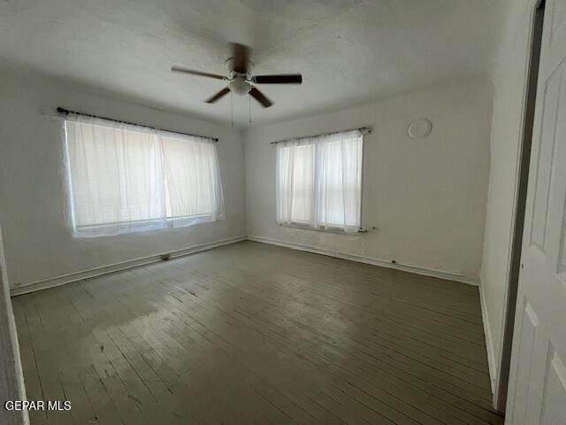 3300 Wyoming Ave in El Paso, TX - Building Photo - Building Photo