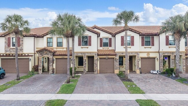 12756 Anthorne Ln in Boynton Beach, FL - Foto de edificio - Building Photo