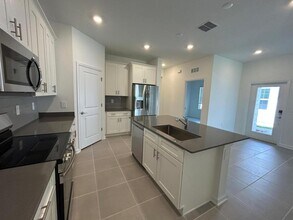 4341 Curacao Pl in Poinciana, FL - Building Photo - Building Photo