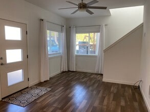 605 Finnegan Way in Friday Harbor, WA - Building Photo - Building Photo