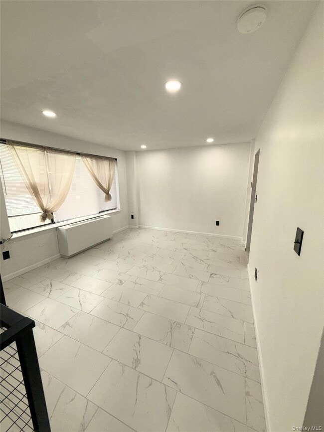 3240 Netherland Ave in Bronx, NY - Building Photo - Building Photo