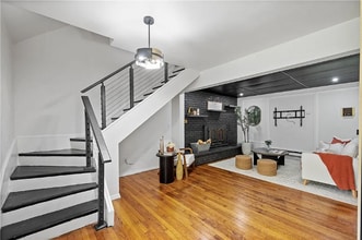 2710 Douglas Run Rd in Elizabeth, PA - Building Photo - Building Photo