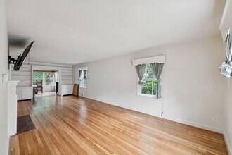 4603 Knox Rd in College Park, MD - Building Photo - Building Photo