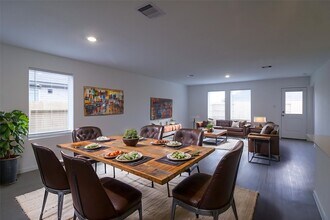 2511 Night Emerald Dr in Rosharon, TX - Building Photo - Building Photo