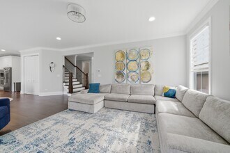 7814 Brookbank Rd in Willowbrook, IL - Building Photo - Building Photo