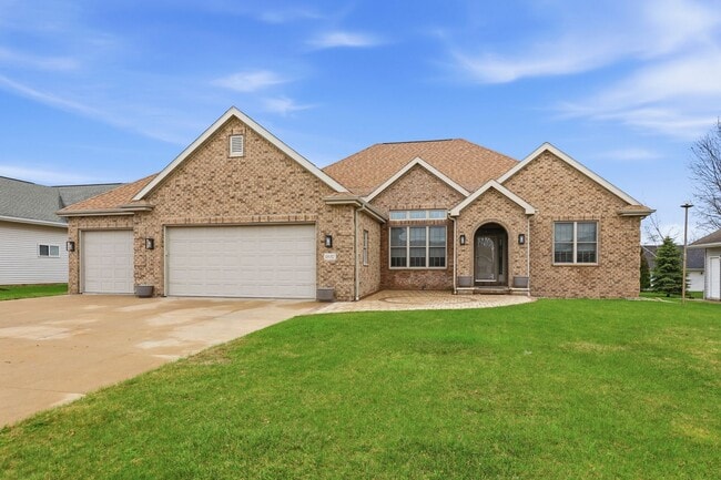 1892 Sunrise Ln in Appleton, WI - Building Photo - Building Photo