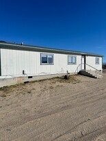 1100 S Harmon Rd in Fallon, NV - Building Photo