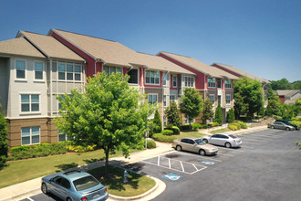 Columbia Grove in Atlanta, GA - Foto de edificio - Building Photo