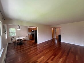 512 Hill St in Walworth, WI - Building Photo - Building Photo