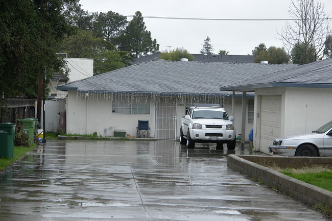 25785 Franklin Ave in Hayward, CA - Building Photo - Building Photo