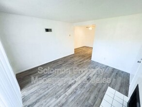 529 Sandalwood Pl in Escondido, CA - Building Photo - Building Photo