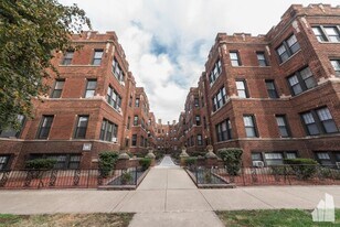 4414 N Wolcott Ave, Unit 4407-4411-gdn in Chicago, IL - Building Photo