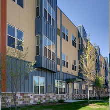 Bishop's Creek Family Housing Apartments in Milwaukee, WI - Building Photo - Building Photo