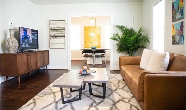 1817 Beall St in Houston, TX - Building Photo - Building Photo