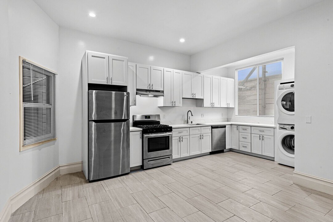 40 Wayne Pl in San Francisco, CA - Building Photo