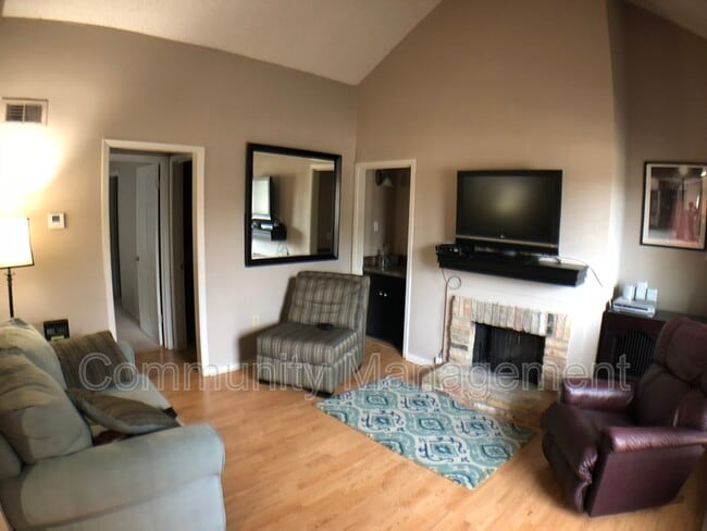 property at 8155 Jefferson Hwy