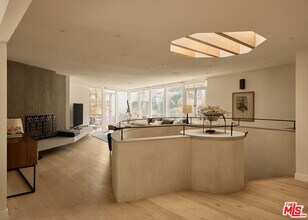 8593 Hollywood Blvd in Los Angeles, CA - Building Photo - Building Photo