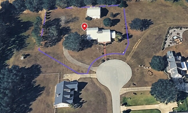 4895 County Road 134B in Wildwood, FL - Foto de edificio - Building Photo