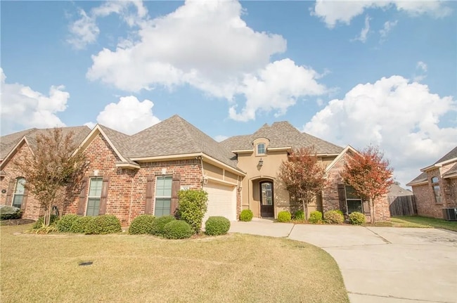 property at 306 Camelback Dr