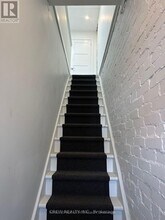 1007 Kingston Rd in Toronto, ON - Building Photo - Building Photo