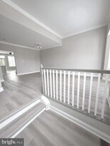 676 McLeary Square SE in Leesburg, VA - Building Photo