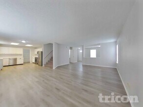 7589 Wheatgrass Ln in Noblesville, IN - Foto de edificio - Building Photo