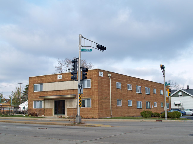 5506 W Lincoln Ave in West Allis, WI - Building Photo - Building Photo