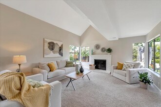 1221 Bracebridge Ct in Campbell, CA - Building Photo - Building Photo