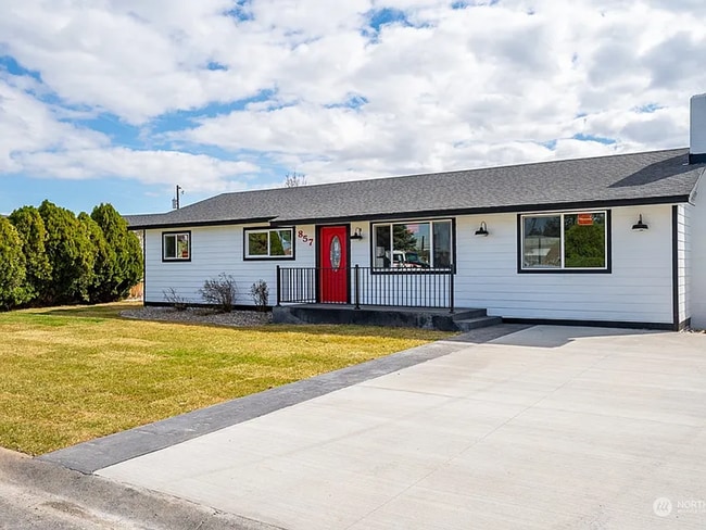 property at 857 Vista Dr
