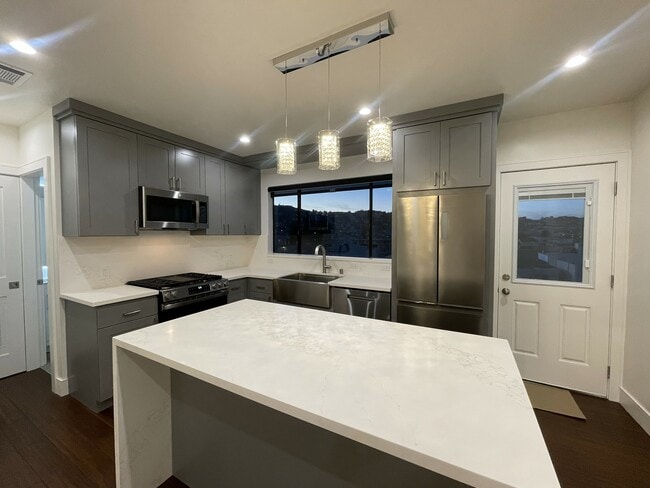 120 Coleridge St in San Francisco, CA - Building Photo - Building Photo