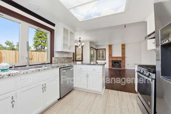 9462 Pipilo St in San Diego, CA - Building Photo - Building Photo