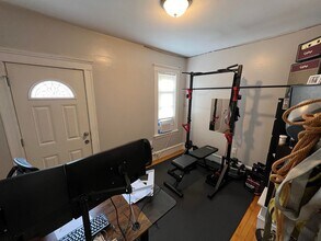 19 Harris Rd in Medford, MA - Building Photo - Building Photo