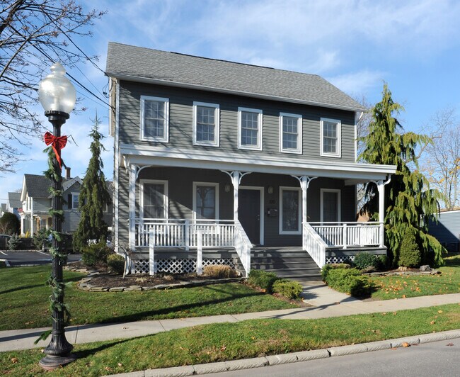 100 Fire Island Ave Rentals in Babylon, NY