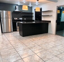 1005 W 5th St-Unit -104 in Tempe, AZ - Building Photo - Building Photo