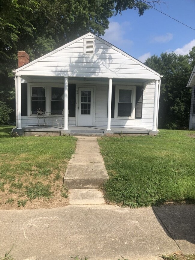 property at 1646 Houston Ave