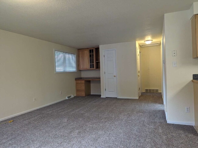 property at 18 Durian Ct