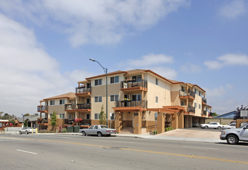 La Gloria Senior Apartments in Salinas, CA - Building Photo