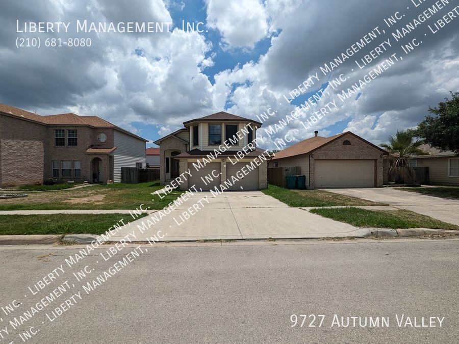 9727 Autumn Valley in Converse, TX - Foto de edificio