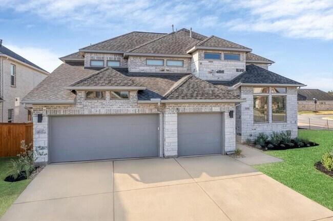 property at 1400 Mulberry Oak Ln