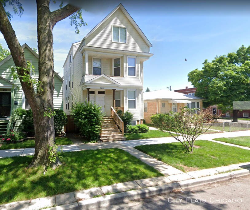 3905 N Francisco Ave-Unit -Unit 3 in Chicago, IL - Building Photo