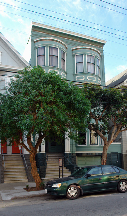 1645 Page St in San Francisco, CA - Building Photo