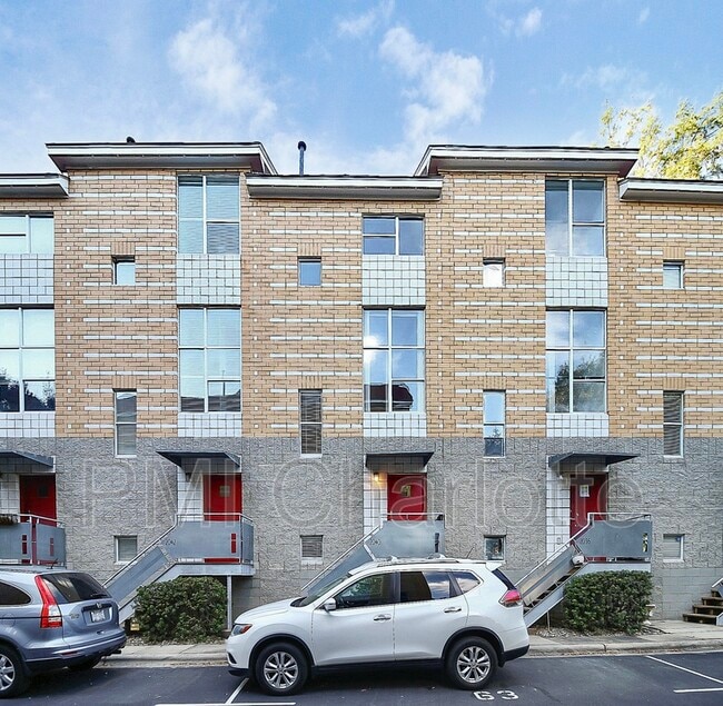 property at 2040 Atherton Heights Ln