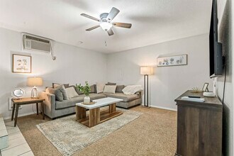 1503 Fairview Ave in Caldwell, ID - Building Photo - Building Photo