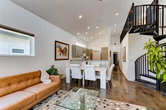 2715 Zaragosa St in Austin, TX - Building Photo - Building Photo